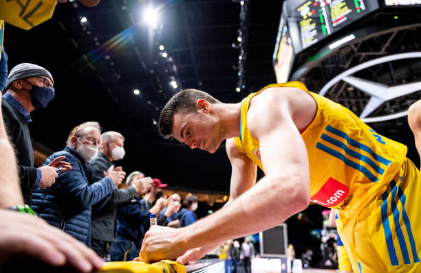 得分更显难 得分更显难